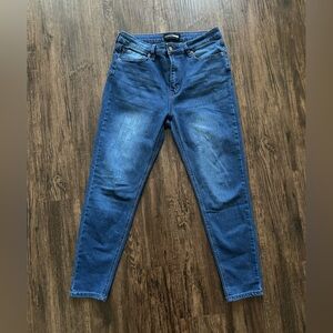 NWT Fashion Nova Classic Women's Skinny Jeans